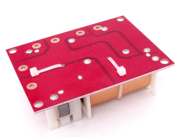 filtre de fréquences haut-parleur 2 voies 5000 hz - 4 à 8 ohms 80 watts